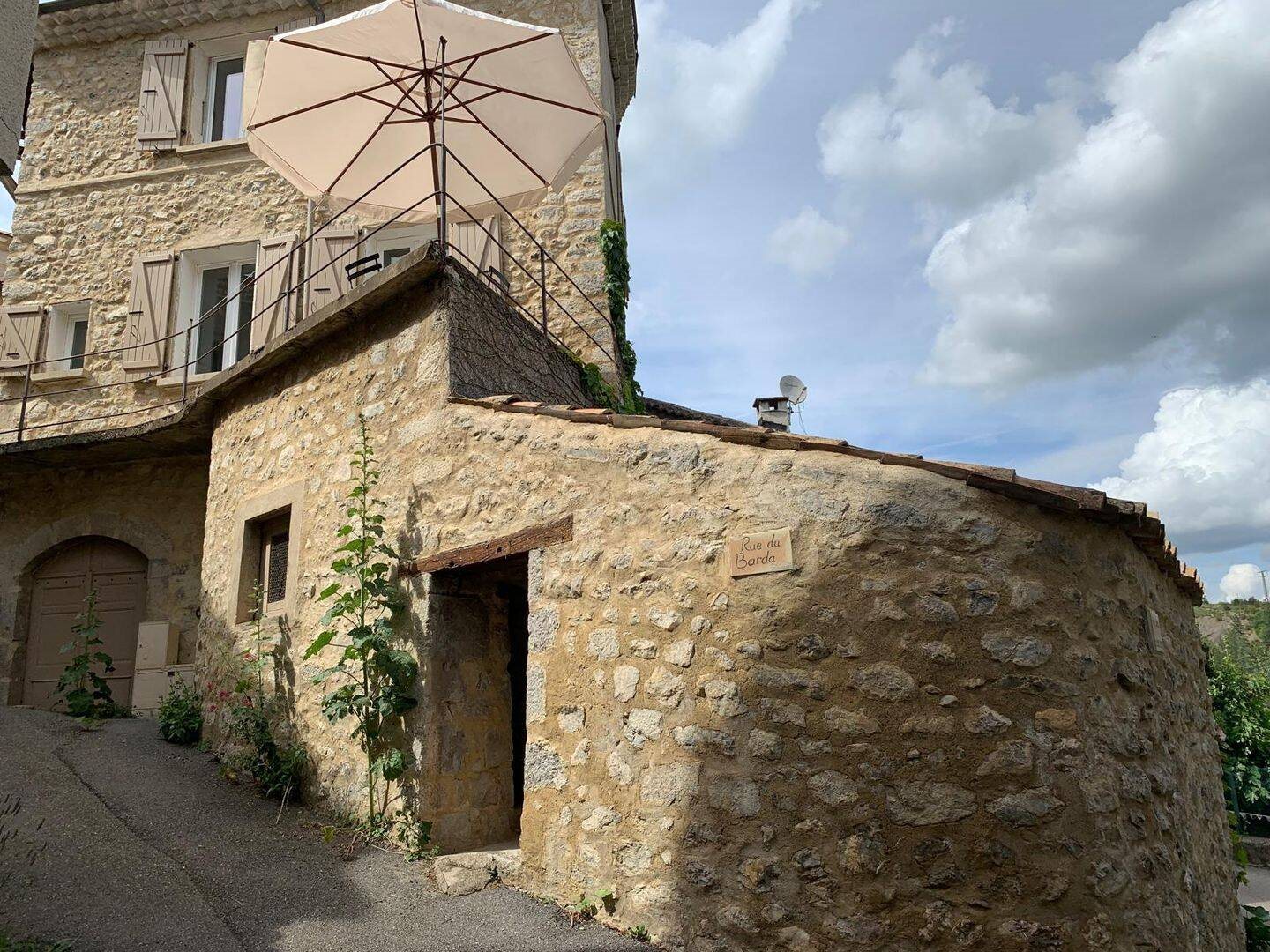 Maison à vendre, 125m², Trescléoux