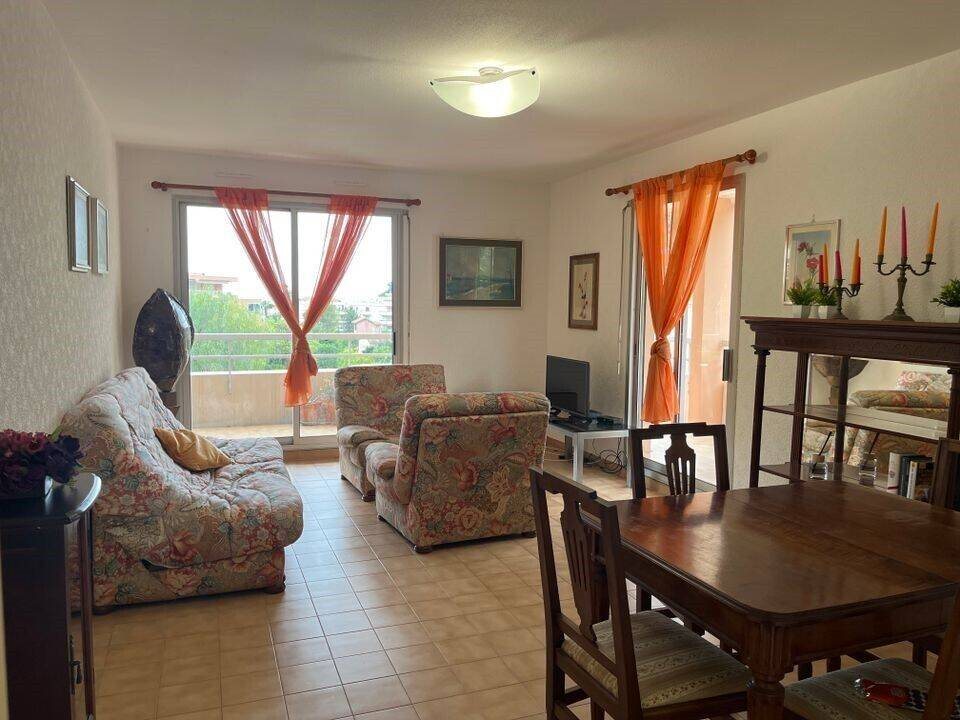 Appartement à louer, 70m², Menton