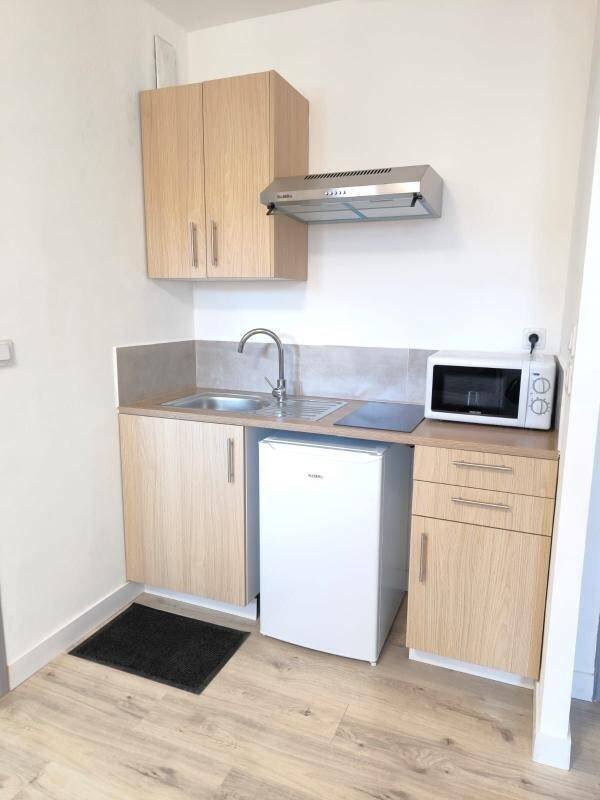 Appartement à louer, 18m², Nîmes