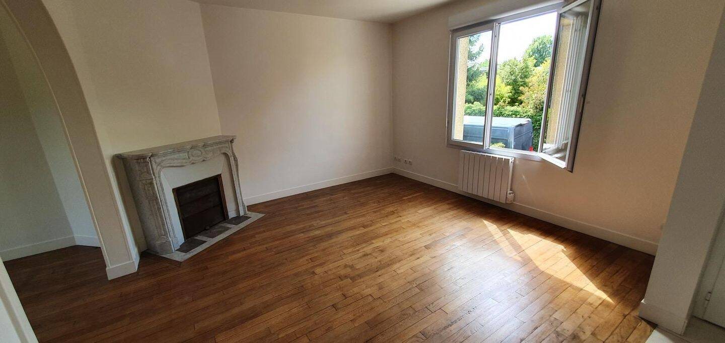 Maison à louer, 81m², La Celle-Saint-Cloud