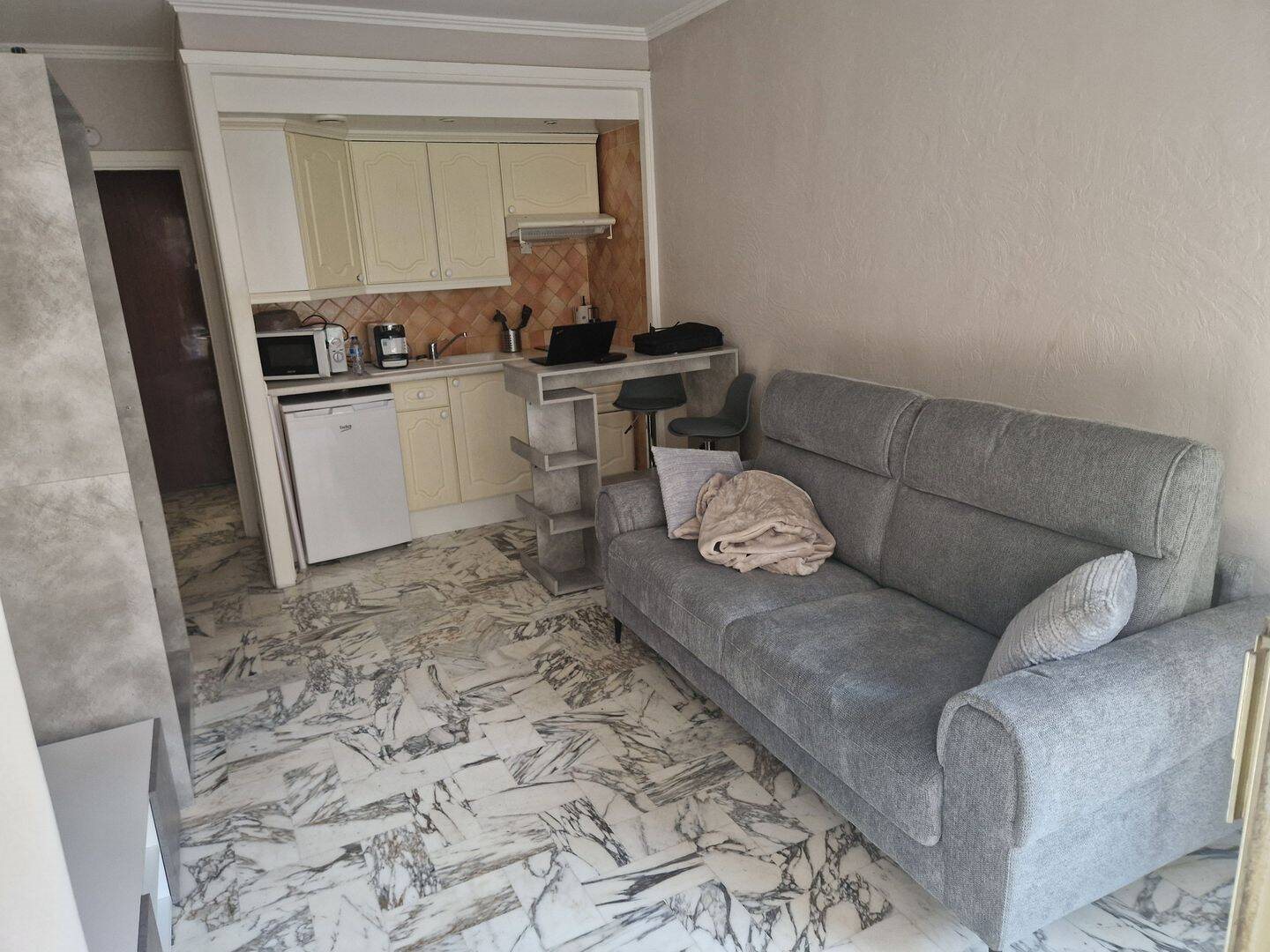 Appartement à louer, 19m², Nice