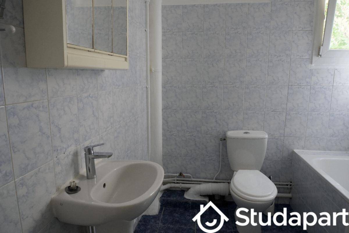 Appartement à louer, 23m², Paris 17ème