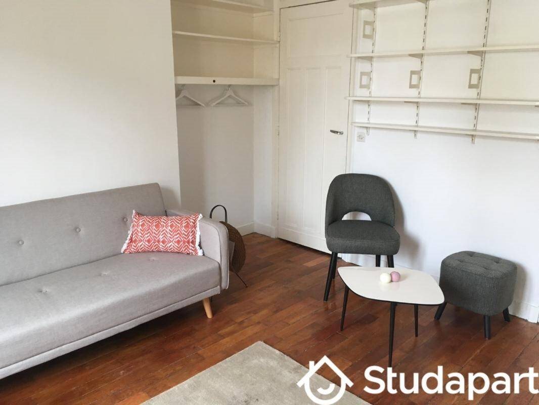 Appartement à louer, 22m², Paris 18ème