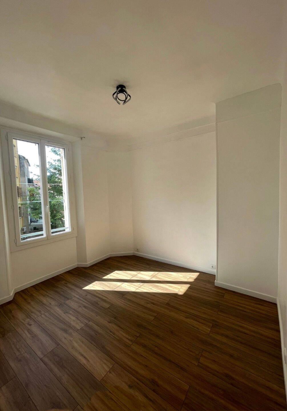 Appartement à vendre, 31m², Toulon
