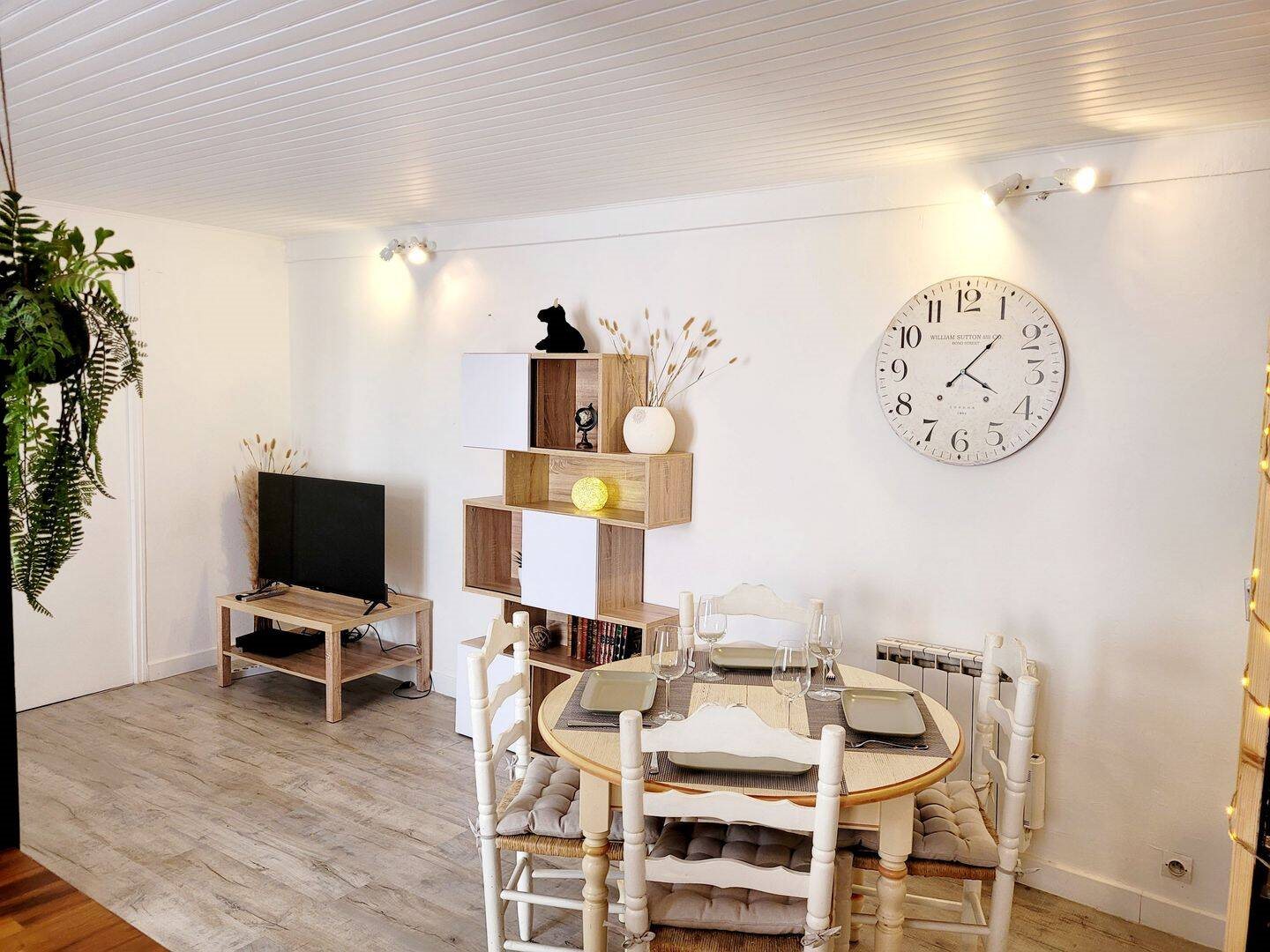 Appartement à louer, 41m², Nîmes