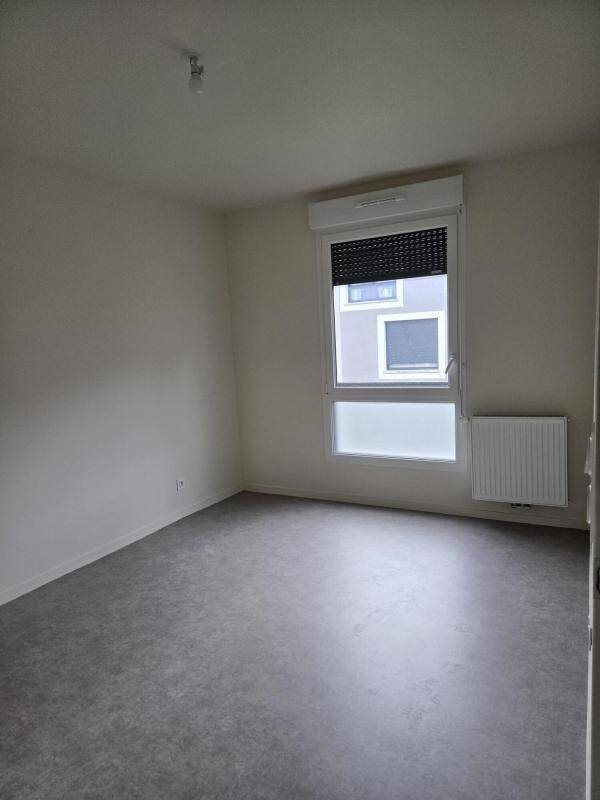 Appartement à louer, 73m², Pont-sur-Yonne