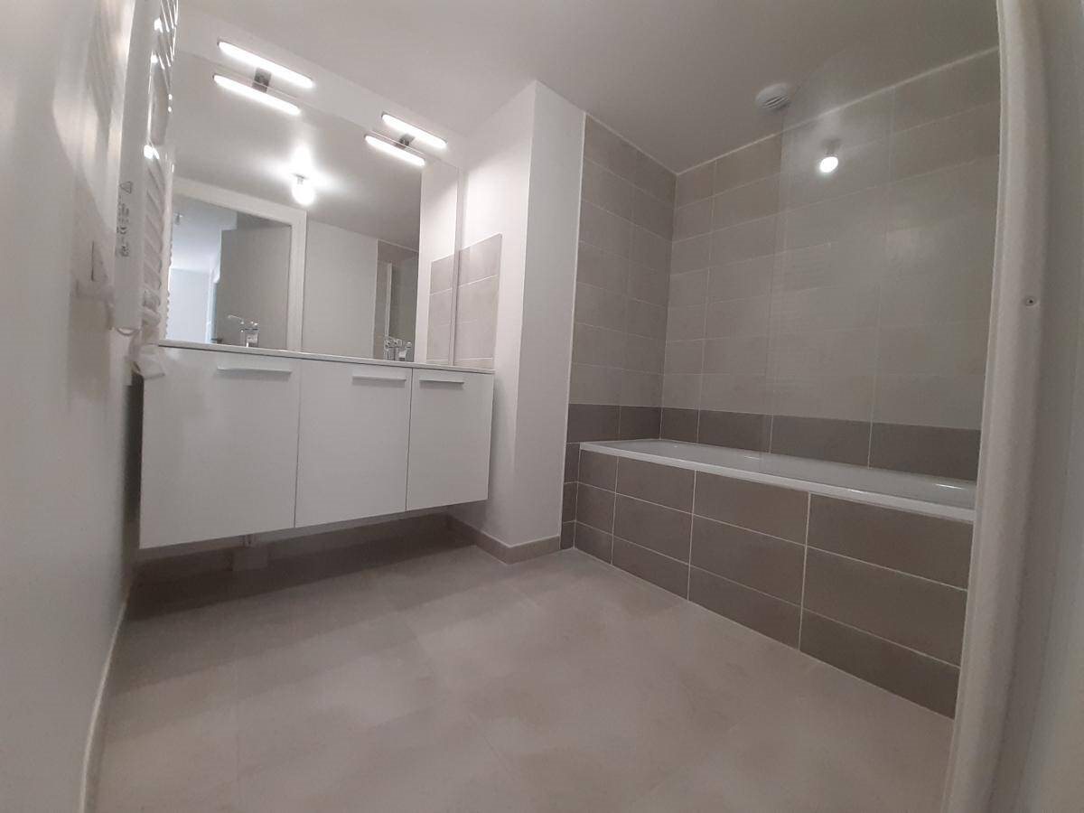 Appartement à louer, 79m², Montpellier