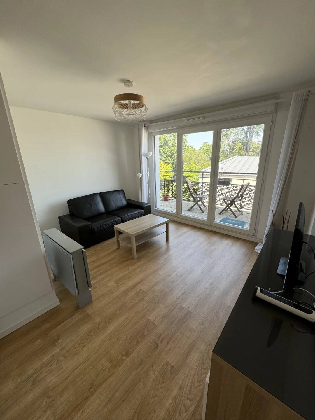 Appartement à louer, 39m², Guyancourt