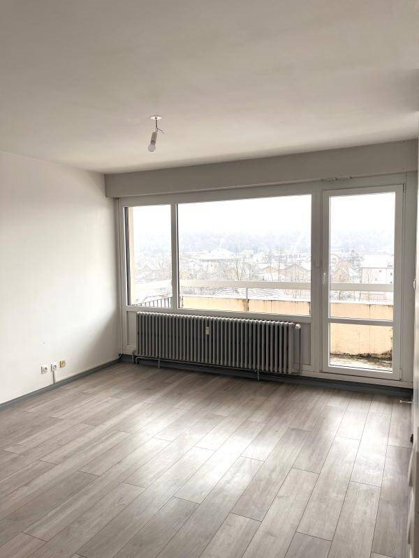 Appartement à louer, 76m², Cluses