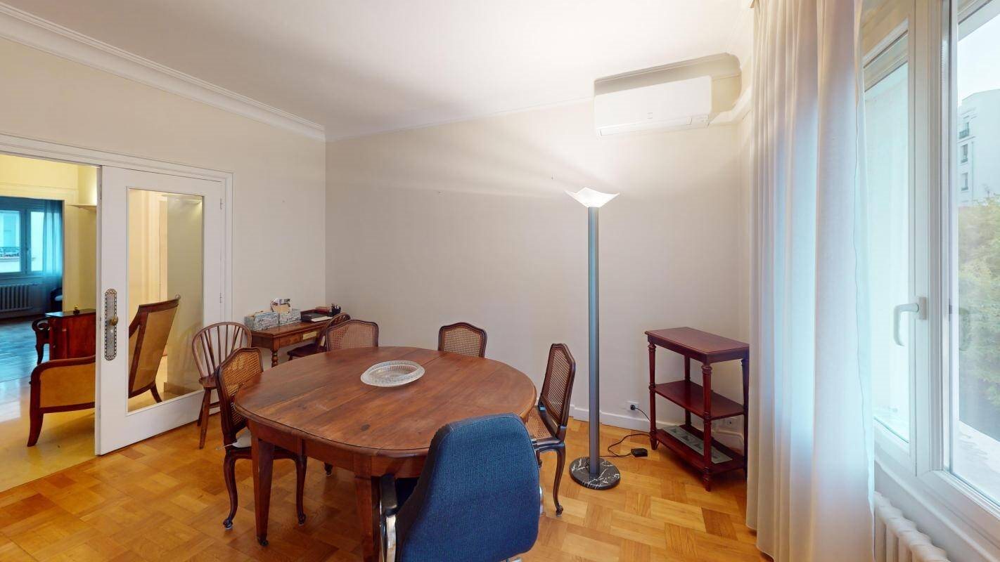 Appartement à vendre, 111m², Saint-Etienne