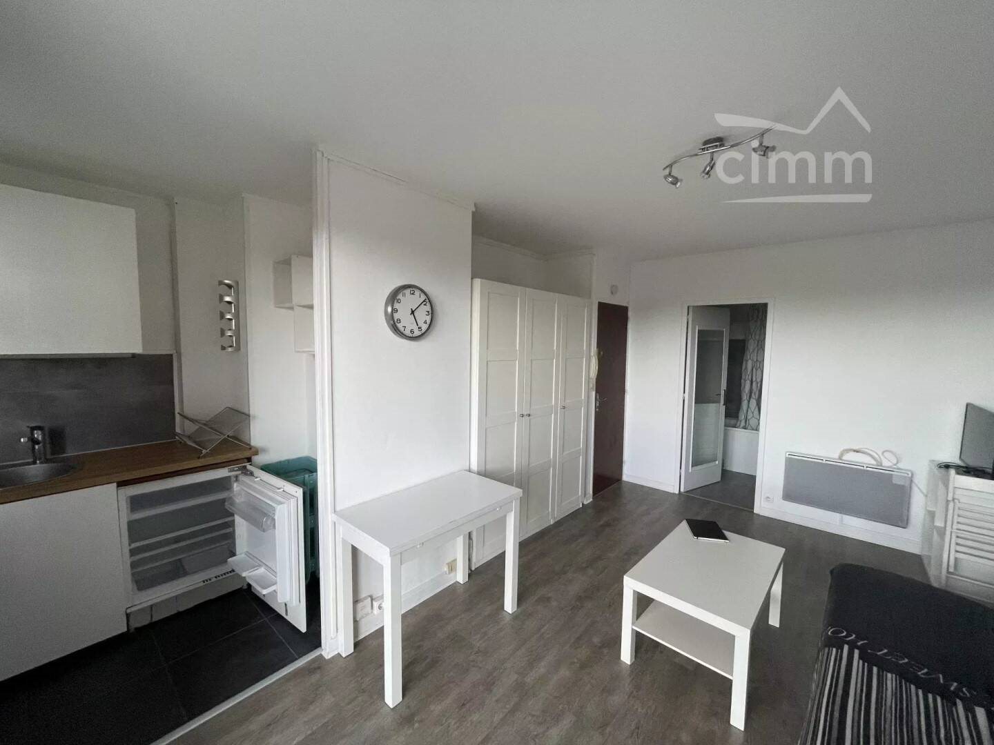 Appartement à louer, 23m², Tours