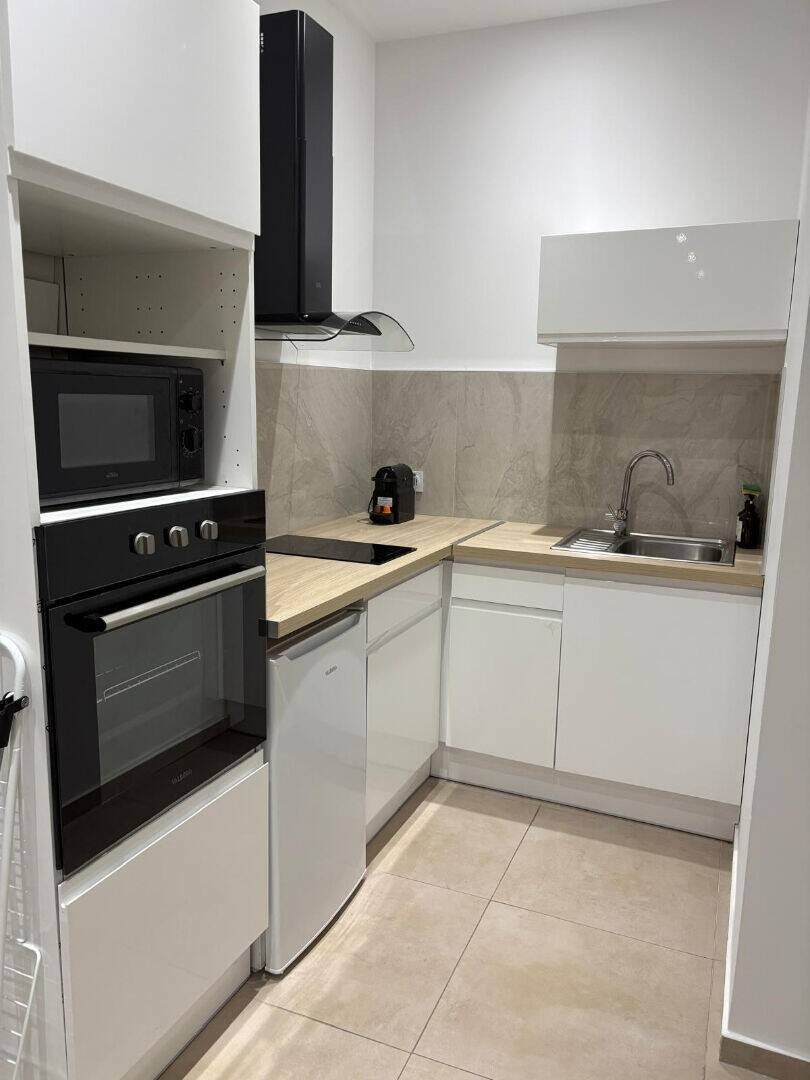 Appartement à louer, 32m², Marseille 2ème