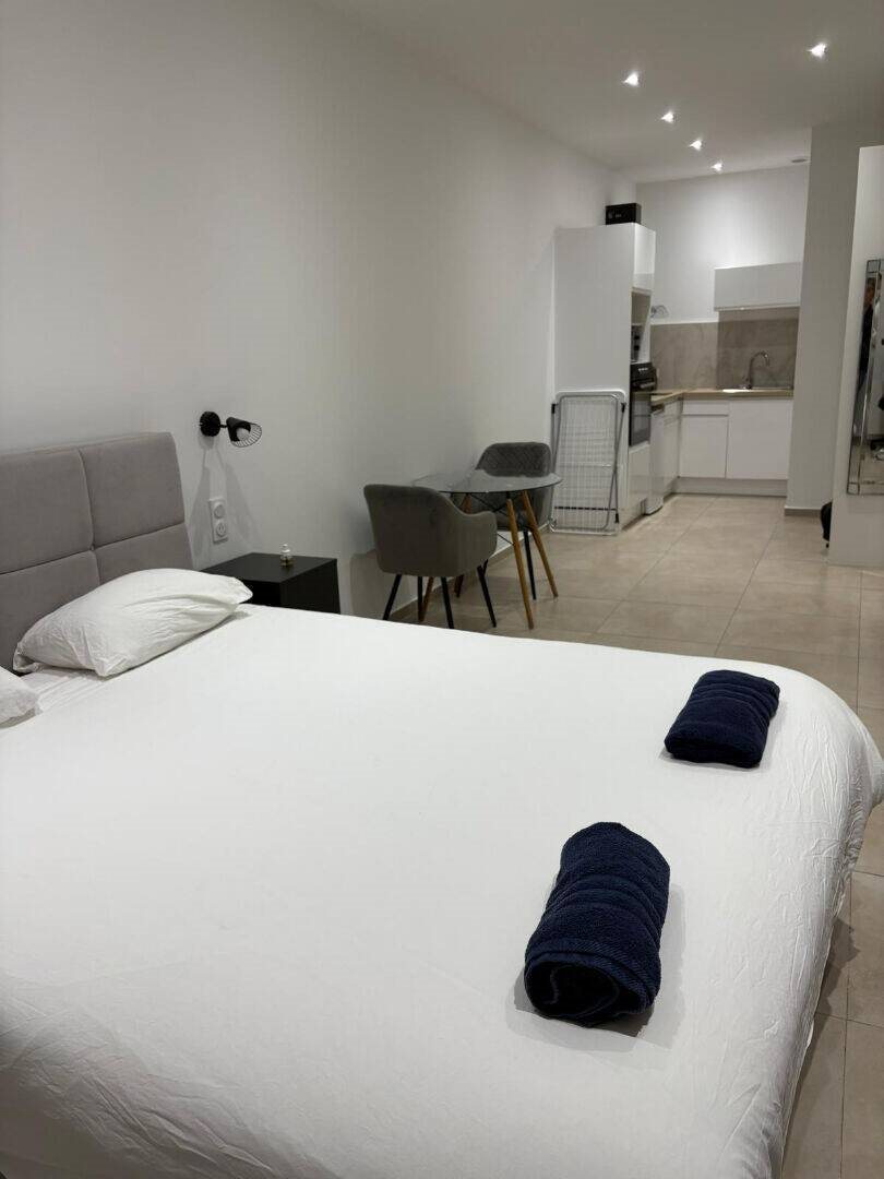 Appartement à louer, 32m², Marseille 2ème