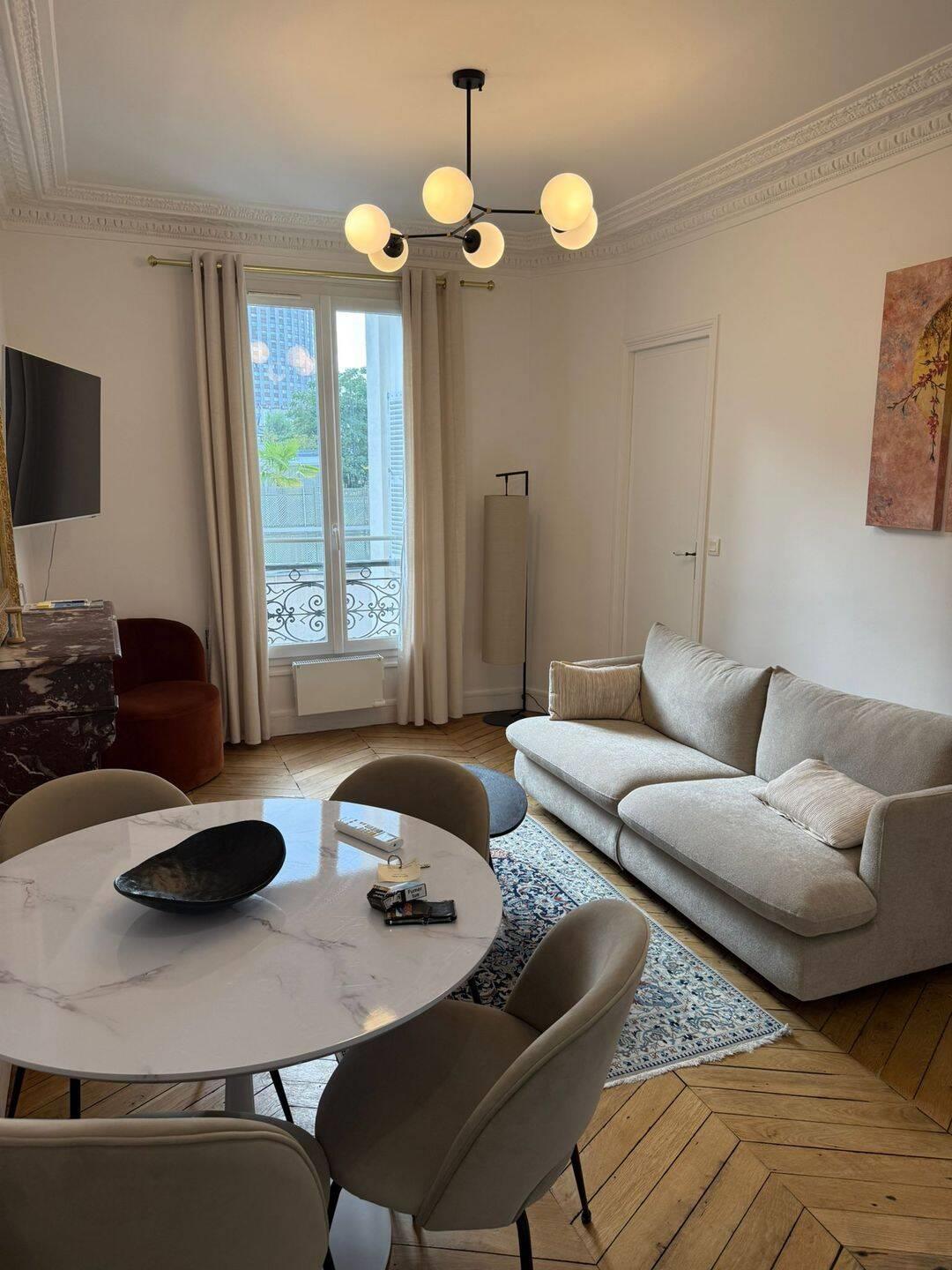 Appartement à louer, 40m², Paris 17ème