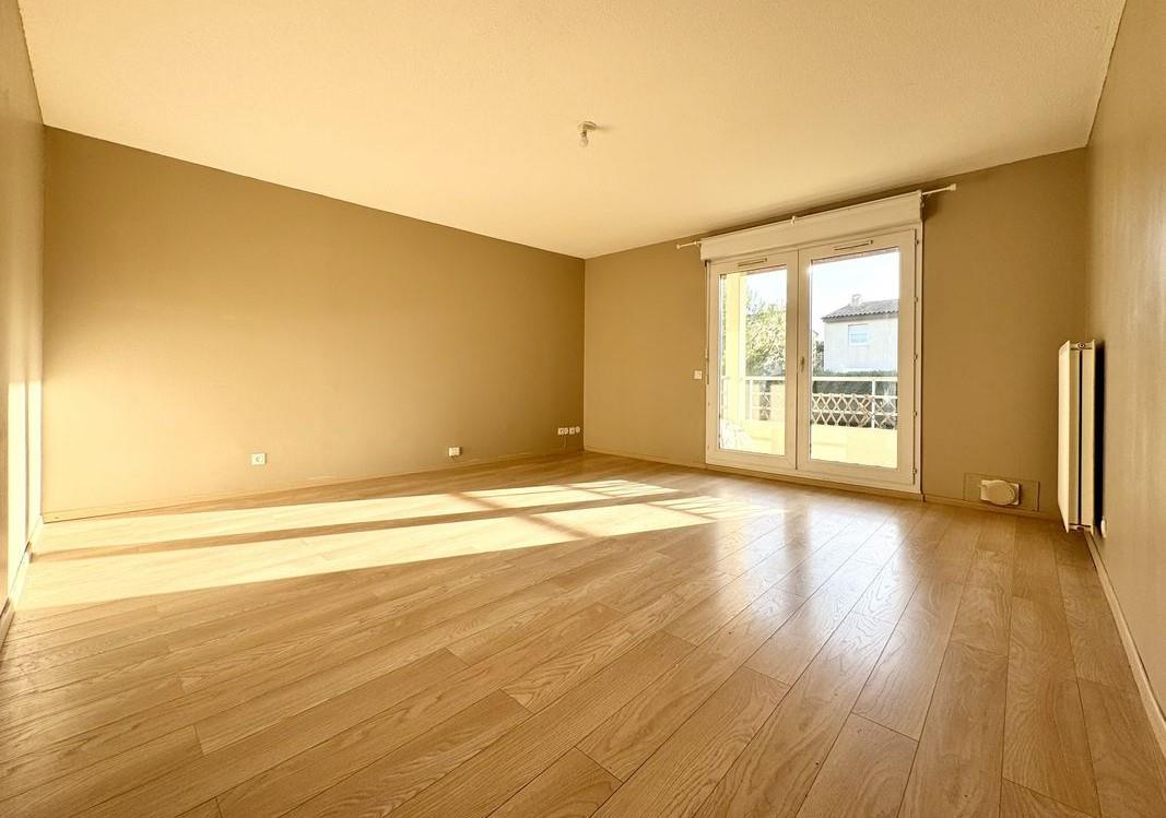 Appartement à louer, 65m², Nîmes