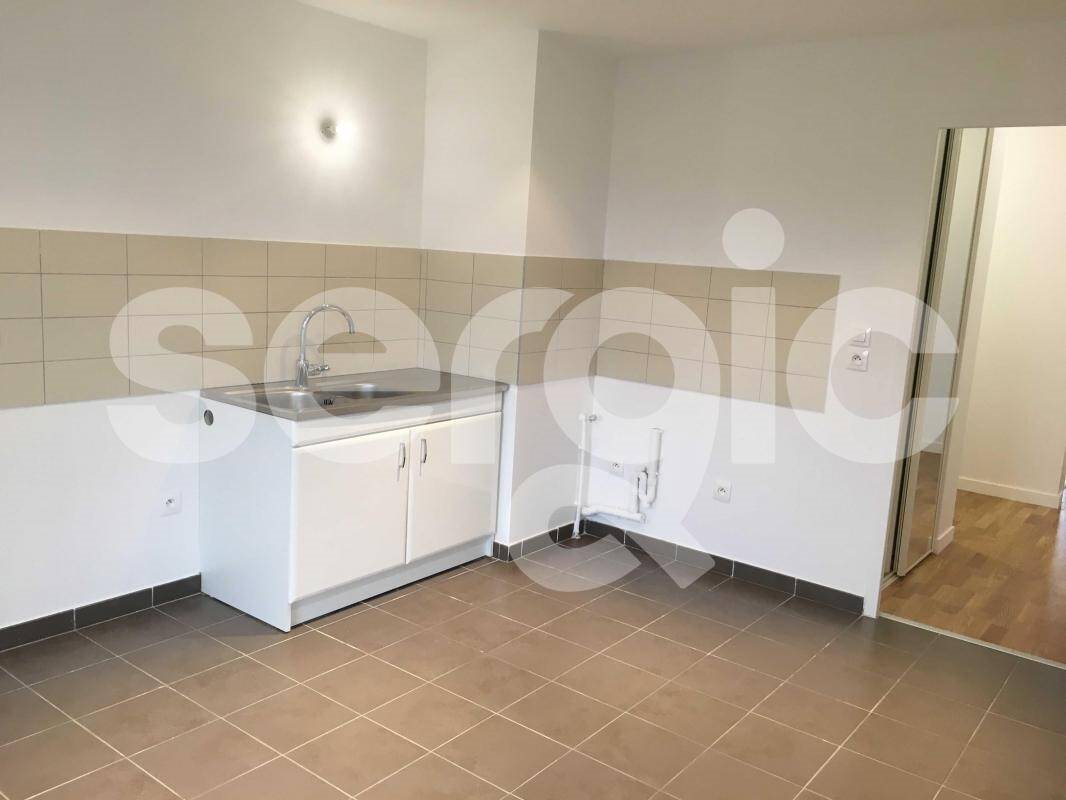 Appartement à louer, 81m², Reims