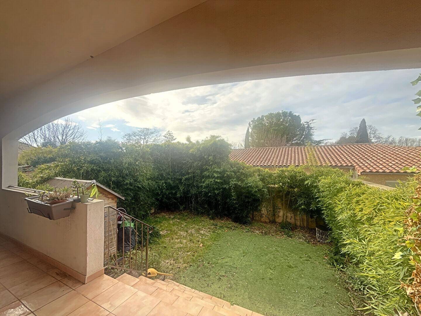 Appartement à louer, 43m², Saint-Cannat