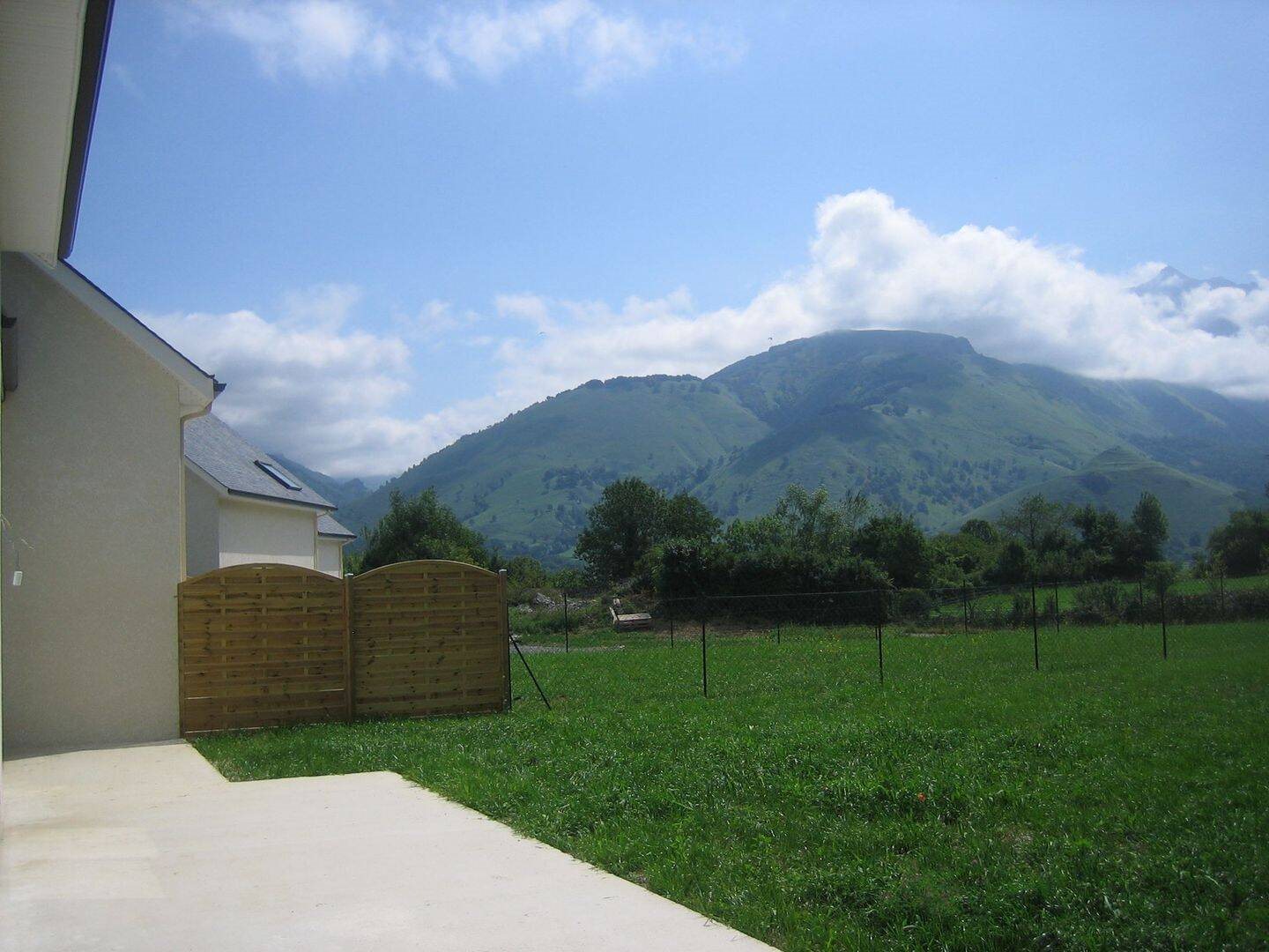 Maison à louer, 125m², Lées-Athas