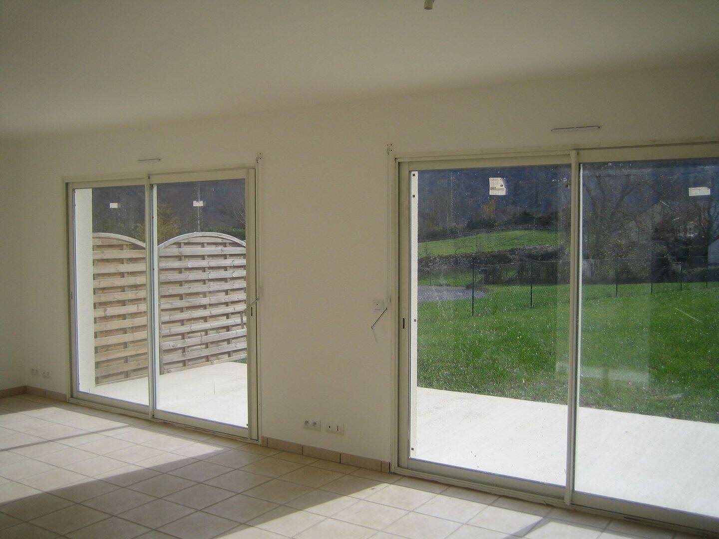 Maison à louer, 125m², Lées-Athas