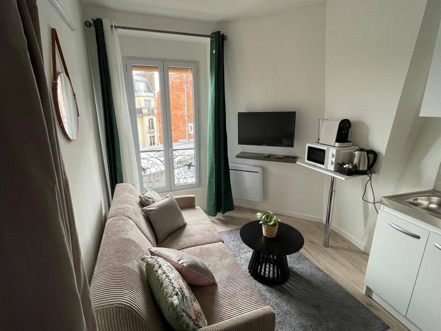 Appartement à louer, 15m², Paris 18ème