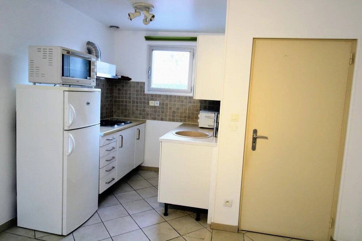 Appartement à louer, 26m², Marseille 4ème
