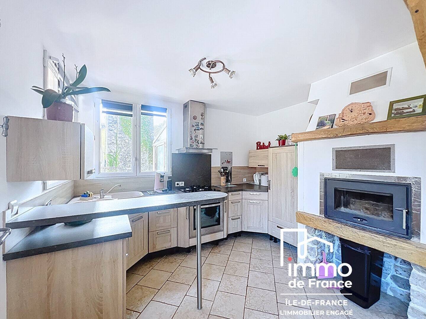 Maison à vendre, 74m², Gasville-Oisème