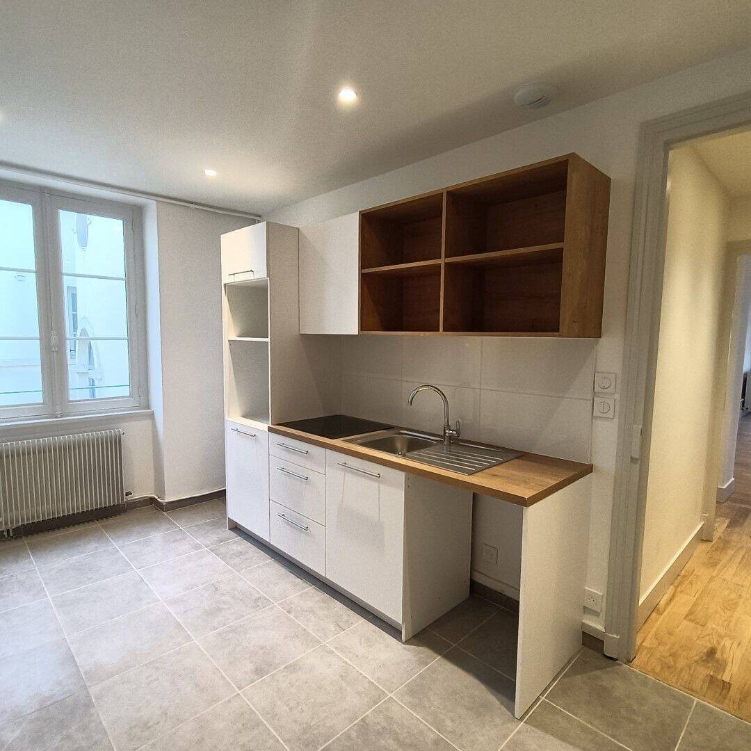 Appartement à louer, 138m², Lyon 1er