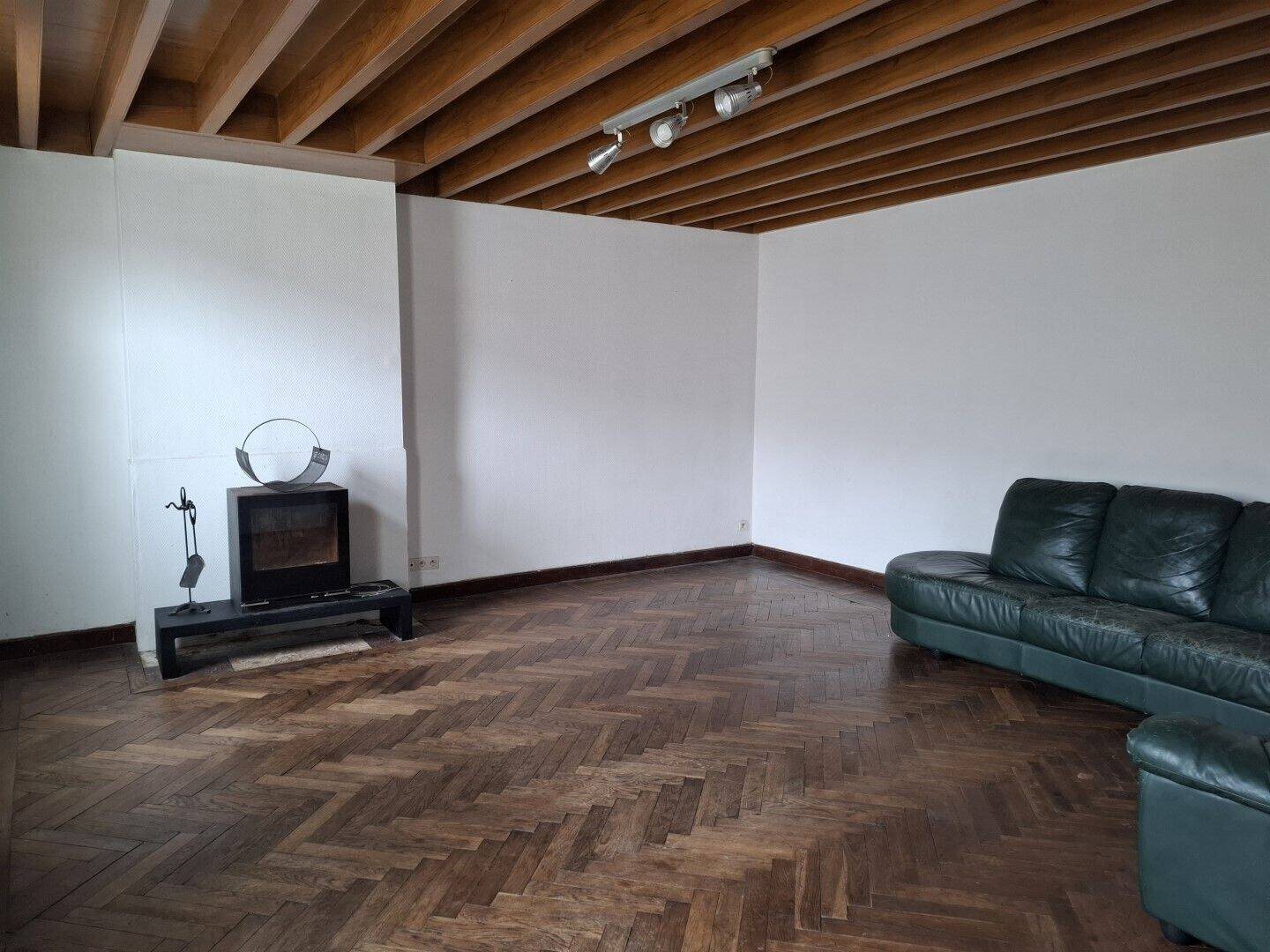 Maison à louer, 113m², Laruscade