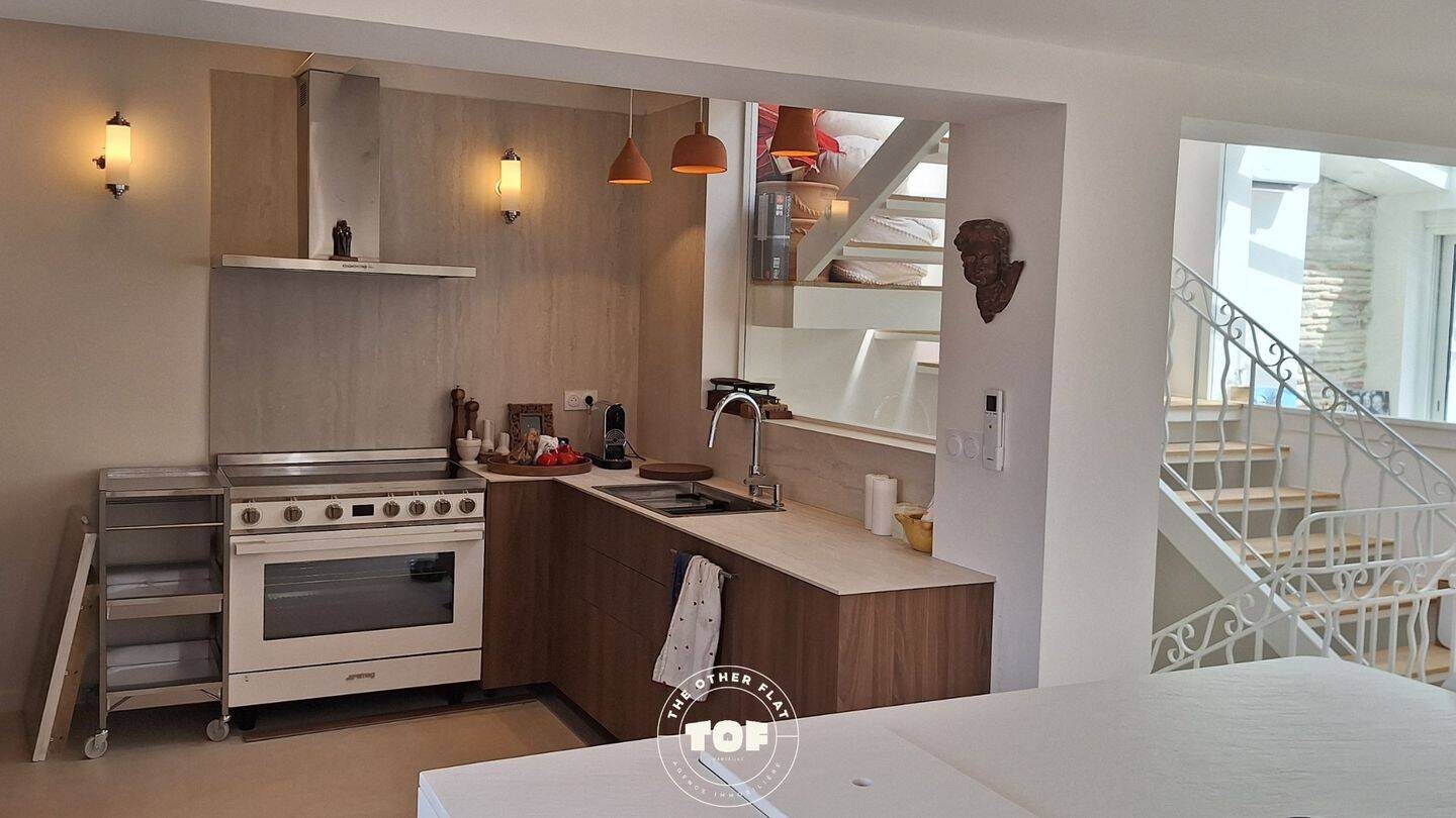 Appartement à louer, 90m², Marseille 1er