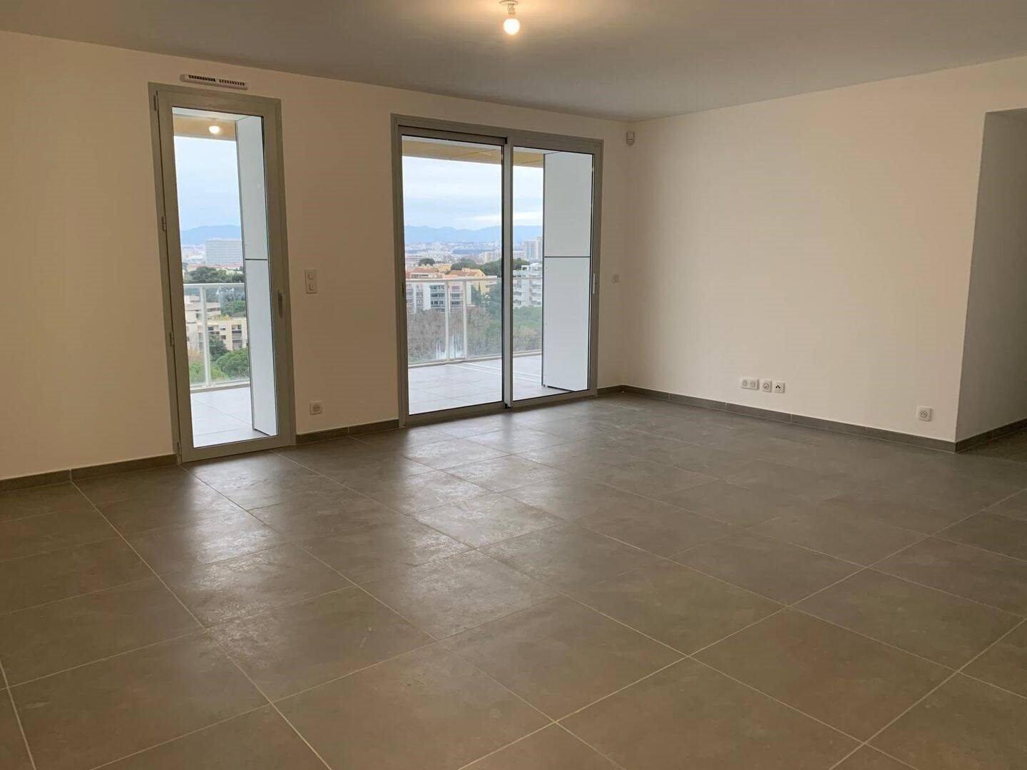 Appartement à vendre, 72m², Marseille 8ème