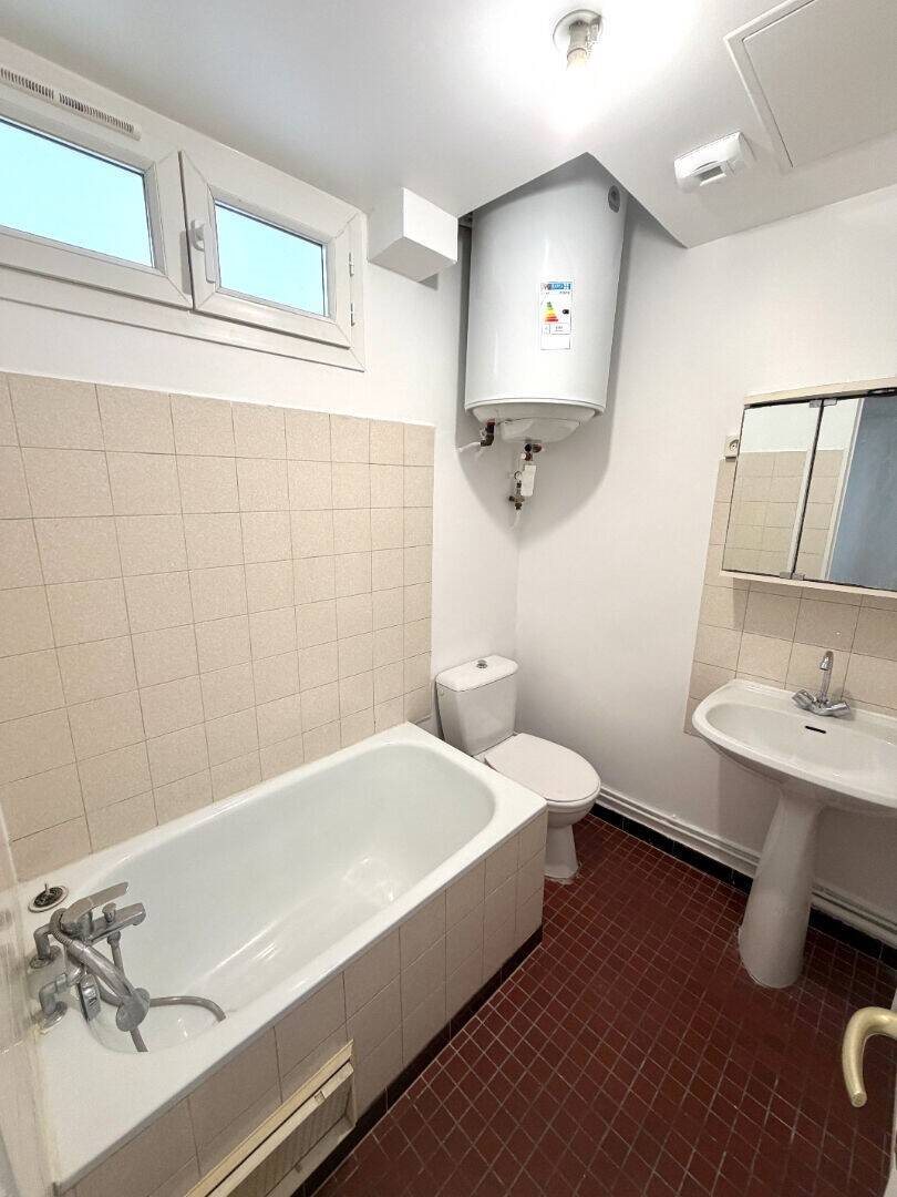 Appartement à louer, 29m², Paris 20ème