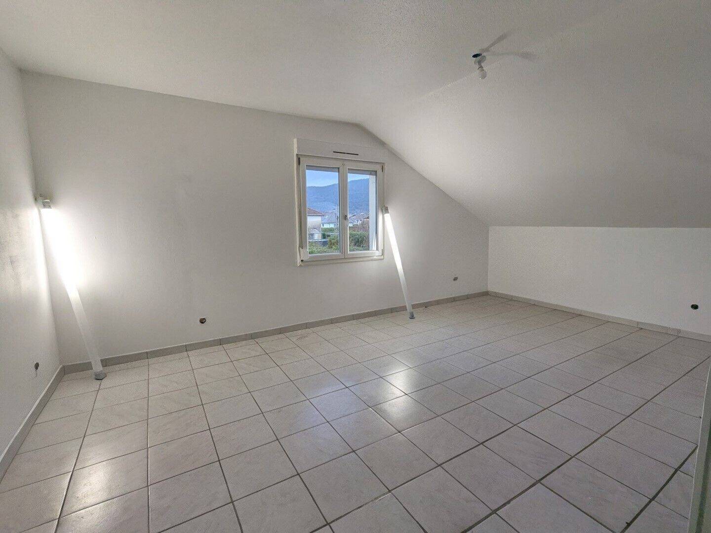 Appartement à louer, 49m², Roche-lez-Beaupré