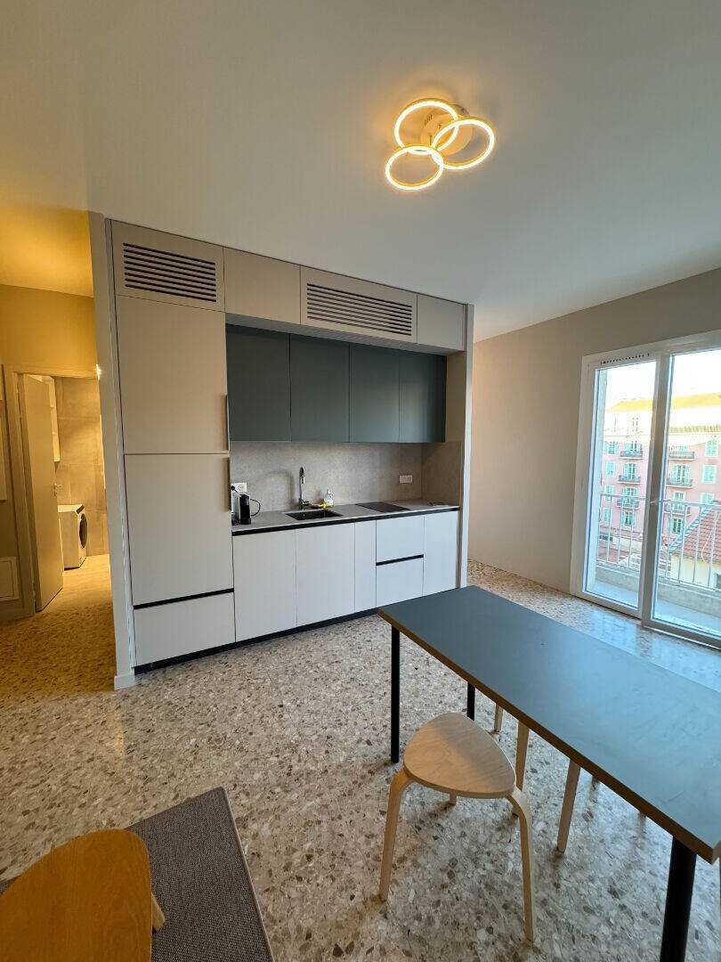 Appartement à louer, 30m², Nice