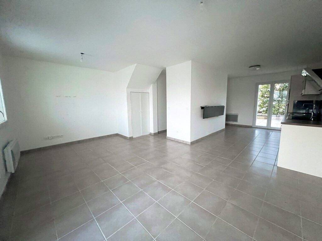 Maison à louer, 85m², Aigues-Mortes