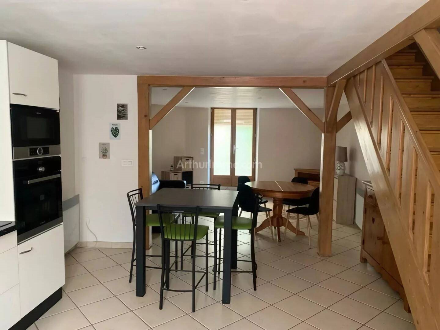 Maison à louer, 70m², Belley