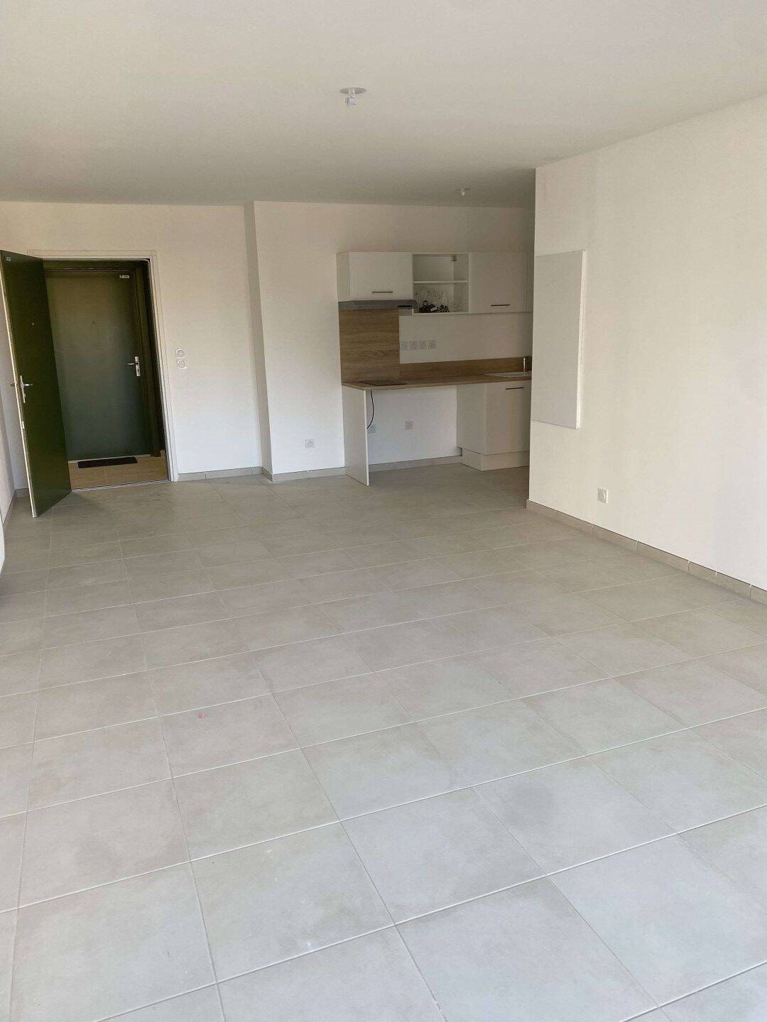 Appartement à louer, 68m², Cavalaire-sur-Mer