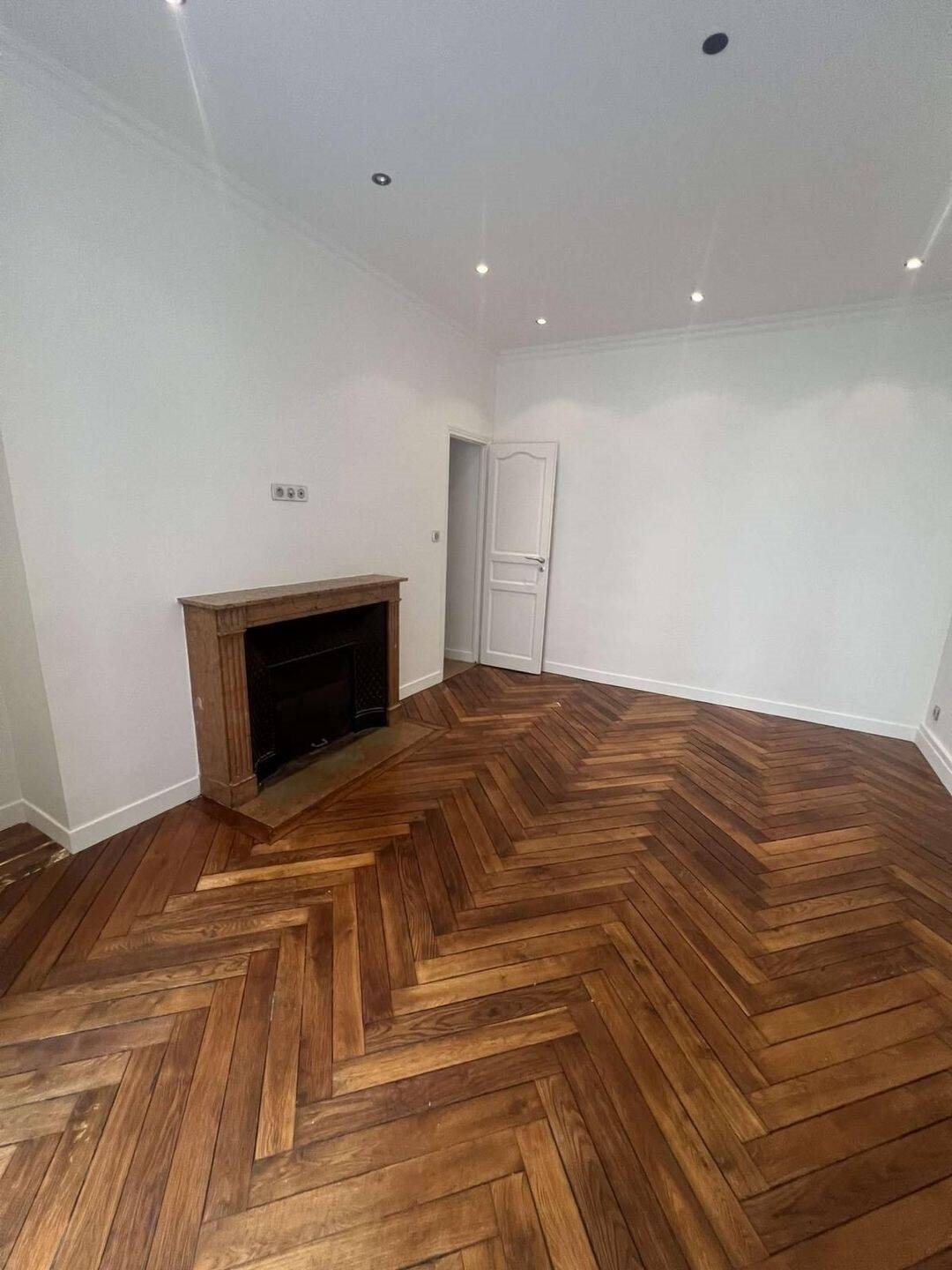 Appartement à louer, 45m², Paris 16ème