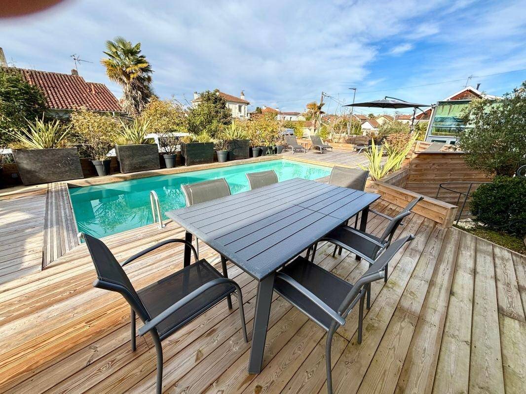 Maison à vendre, 182m², Gelos