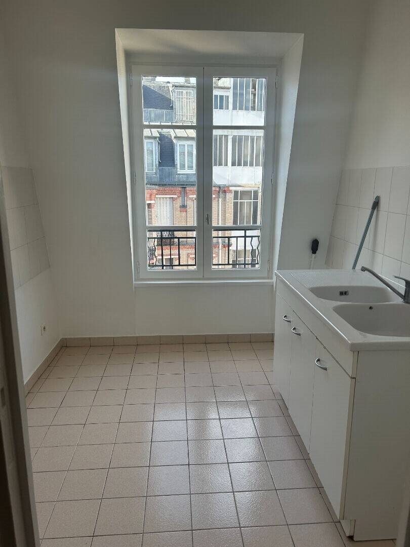 Appartement à louer, 45m², Paris 16ème