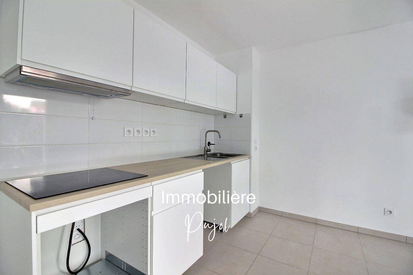 Appartement à louer, 34m², Marseille 8ème