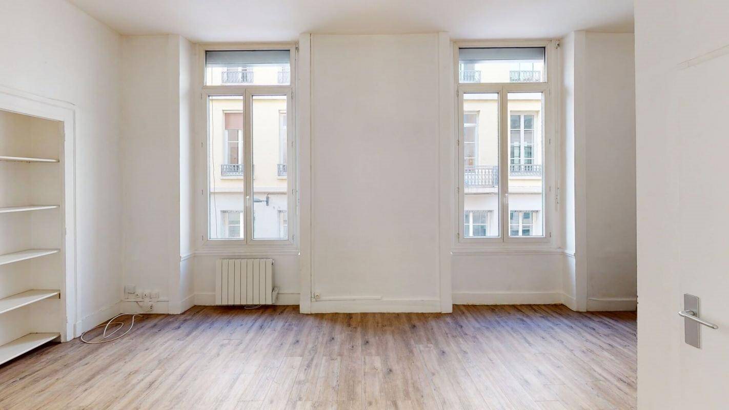 Appartement à louer, 24m², Saint-Etienne