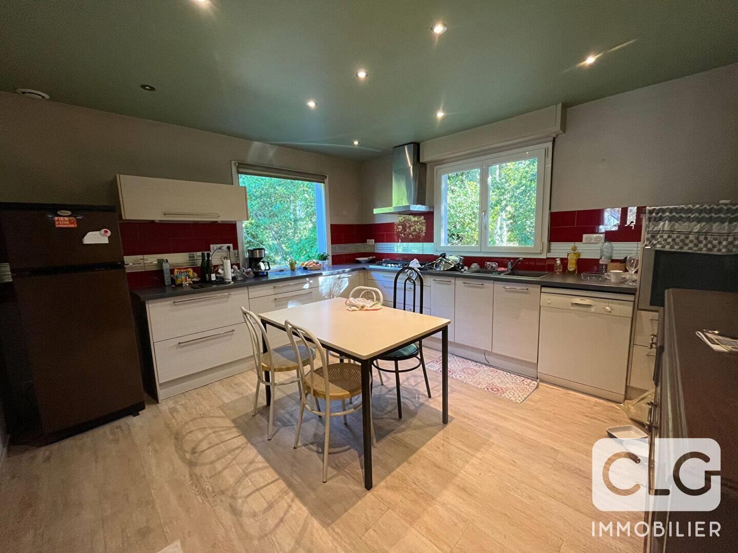 Maison à louer, 110m², Melgven