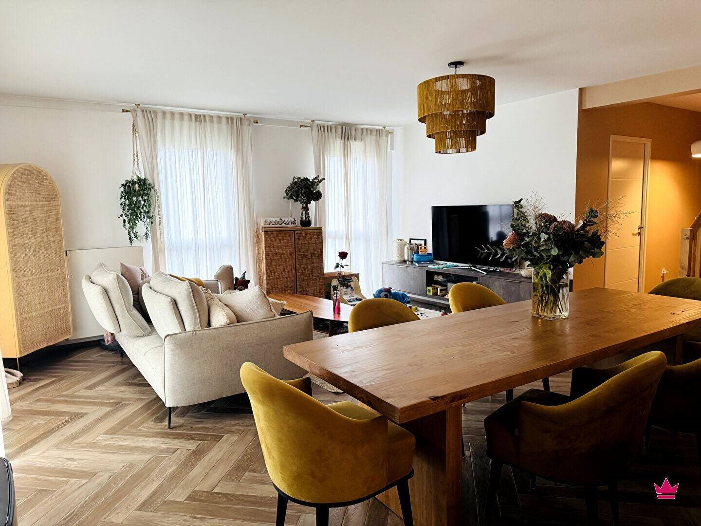 Appartement à louer, 101m², Chassieu