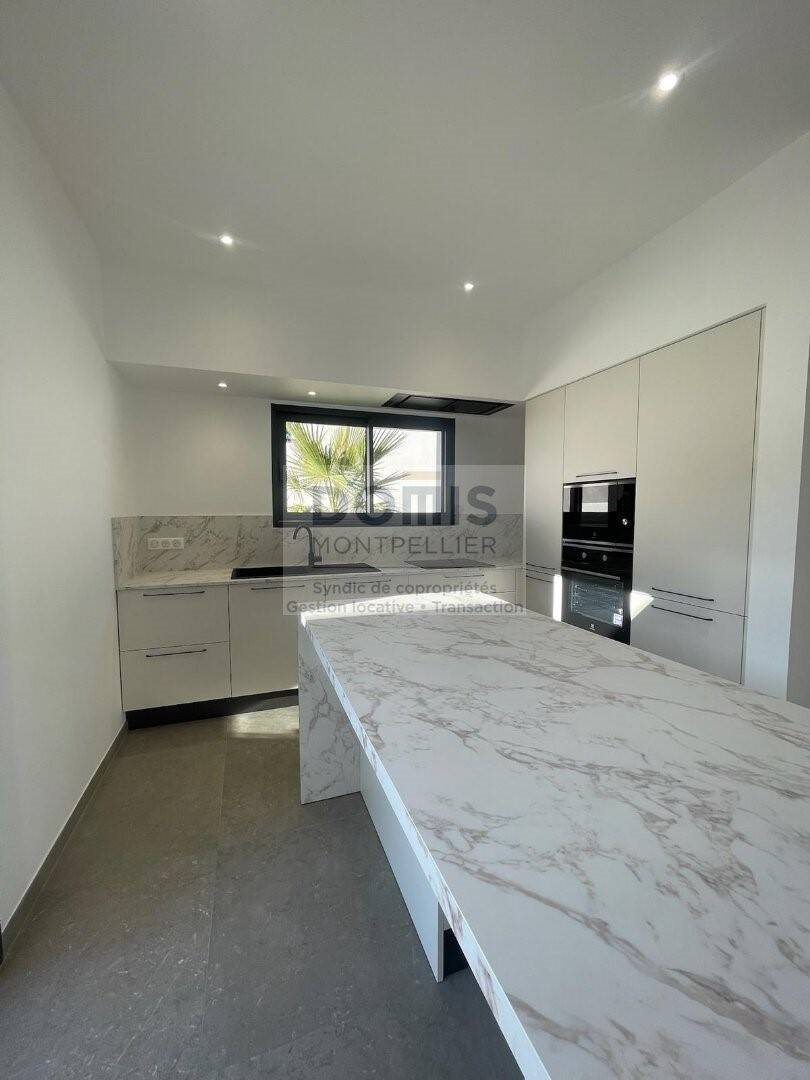 Maison à louer, 150m², Saint-Gély-du-Fesc