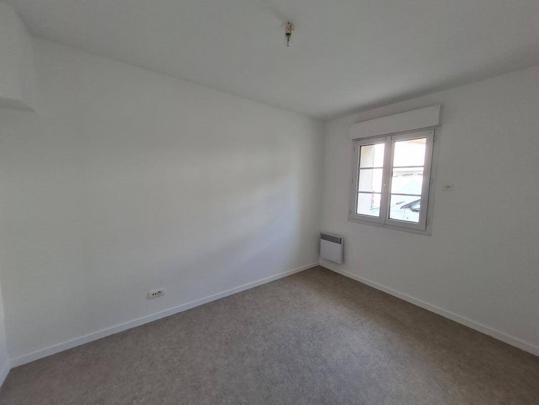 Appartement à louer, 38m², Trilbardou