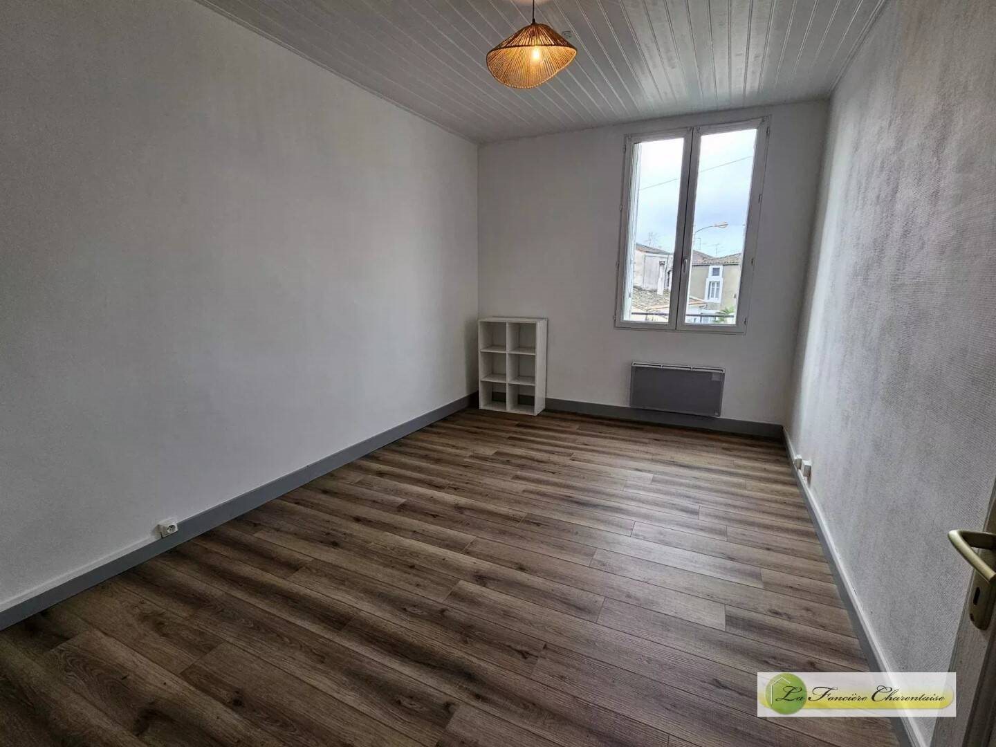 Appartement à louer, 37m², Champniers