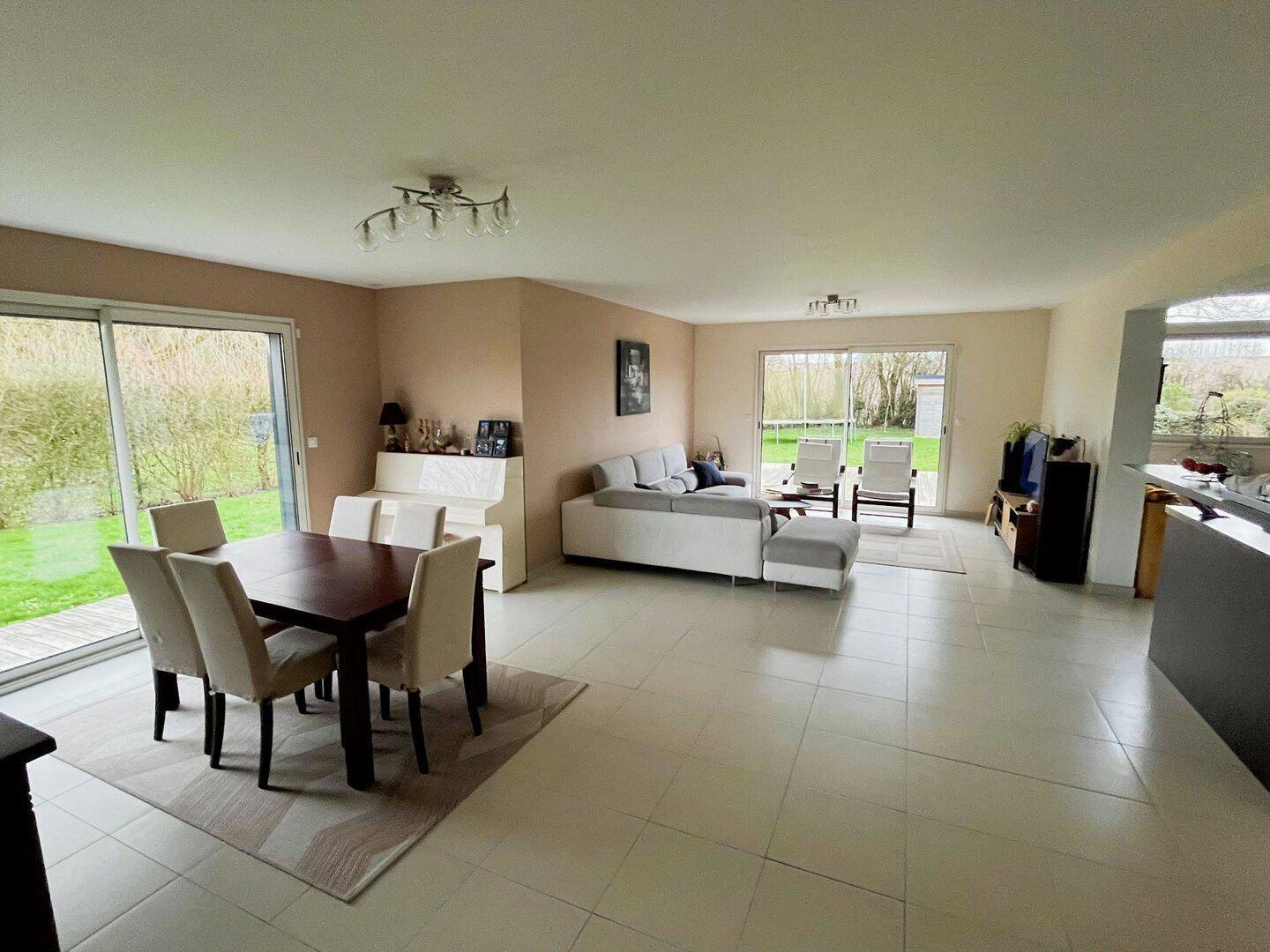 Maison à vendre, 149m², Grandvilliers