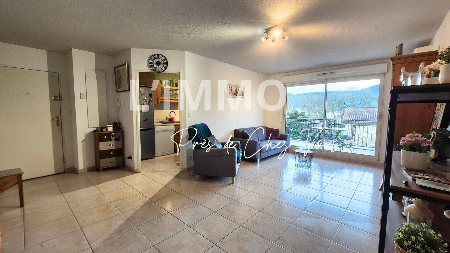 Appartement à vendre, 83m², Saint-Zacharie