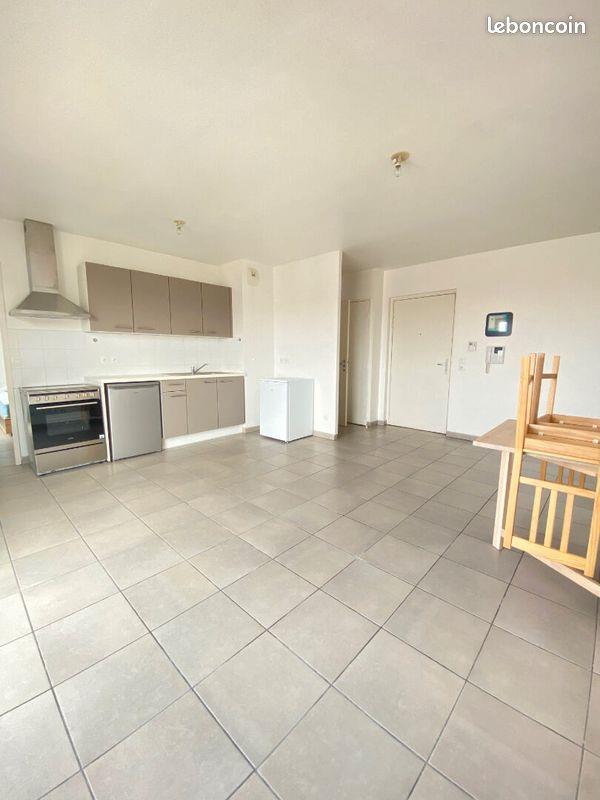 Appartement à louer, 42m², Lyon 8ème