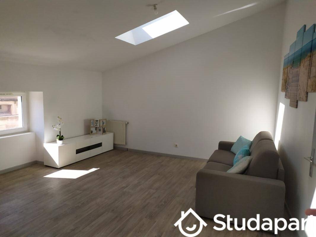 Appartement à louer, 69m², Montélimar